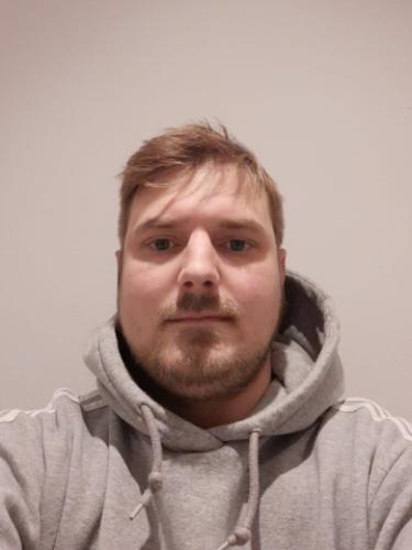 Niklas Tholen
