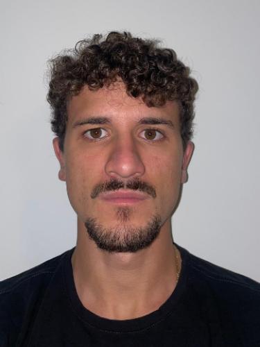 Lucas Ribeiro Feu Roja