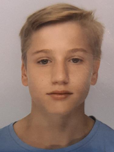 Luis Marlon Poser