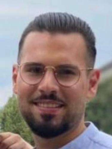 Deniz Kuhn