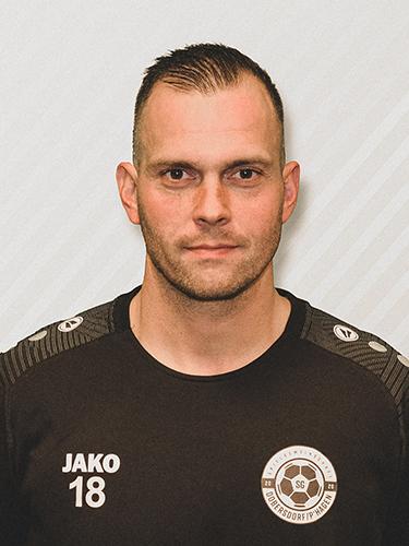 Dennis Schöne