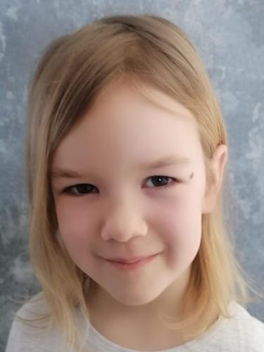 Mila Lenhardt