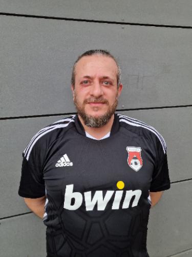 Erhan Saptik