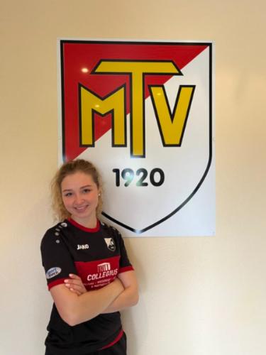 Mara Hoffmann
