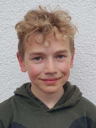 Leander Michael