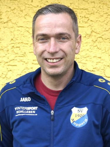 Alexander Büttner