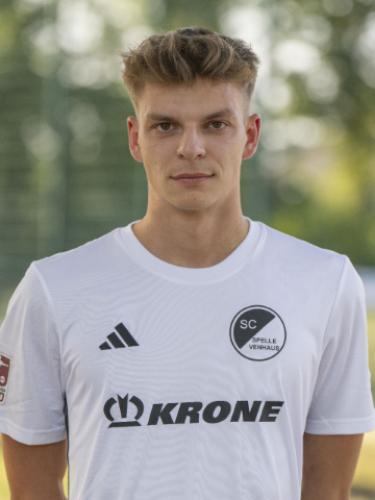 Adrian Lenz