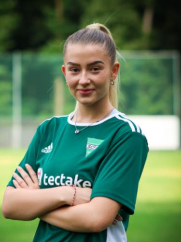 Alexandra Bauer