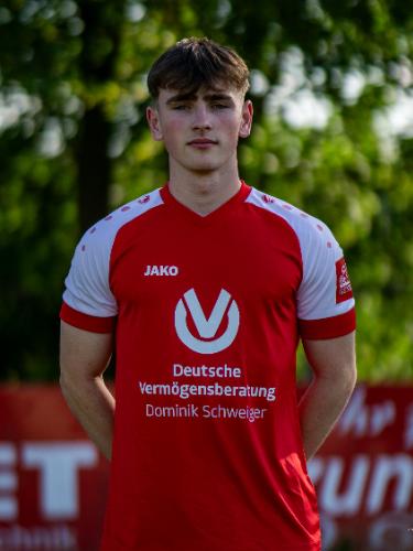 Yannik Steen