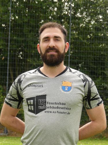 Engin Övgü