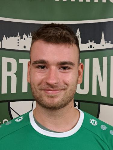 Lukas Bach