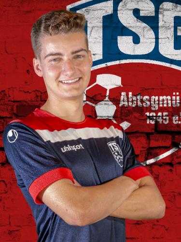 Adrian Blum