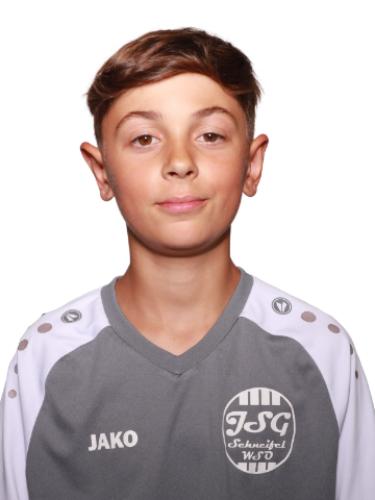 Semih Etemi