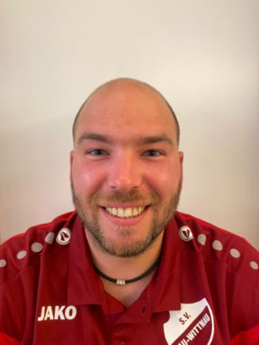 Dominik Schroeder