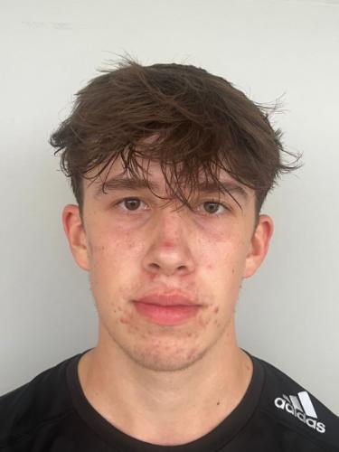 Nick Luka Neuhäuser