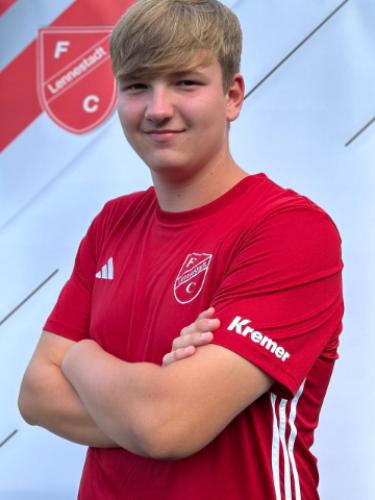 Nils Valentin Gomolla