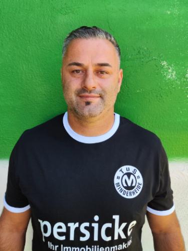 Enis Cerani