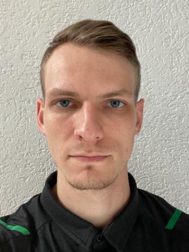 Niklas Becker