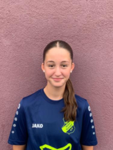 Lea-Marie Hellenbach