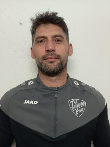 Yasar Ogur