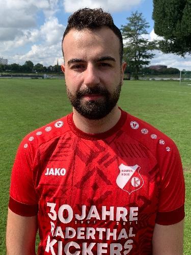 Andreas Chariskos