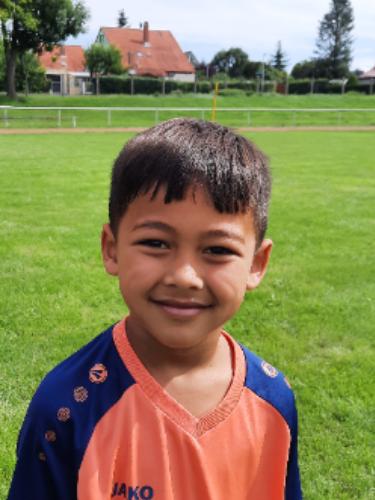 Skai Kailan Zeng