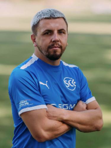 Dennis Franzin