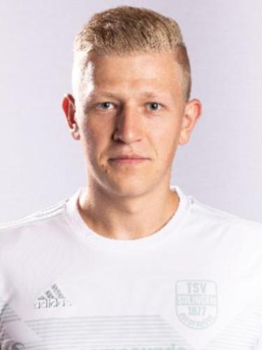 Nils Becker