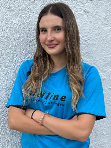 Mia Celine Kebschull