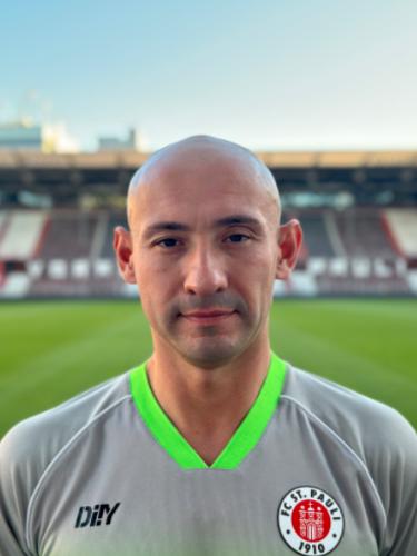 Dimitri Dischenkow