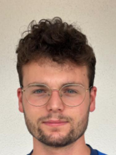 Niklas Esser