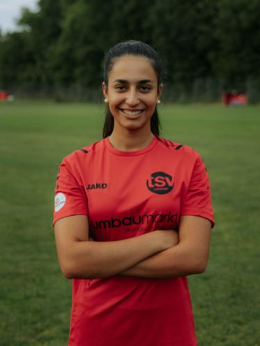 Clara-Ceren Büyükdag