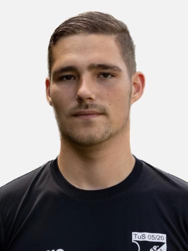 Luis-Esteban Yelmo-Poderoso