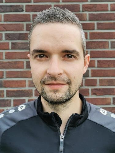 Marcel Groß-Holtick