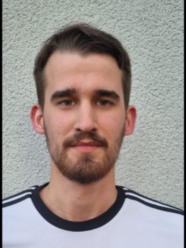 Björn Giezek