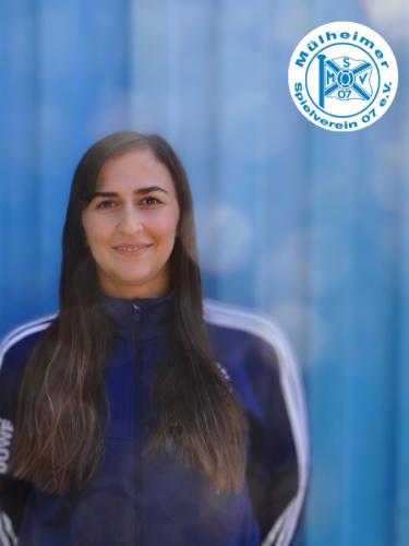 Büsra Sentürk