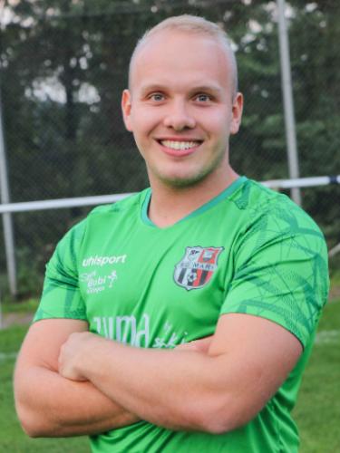 Robin Adamczyk