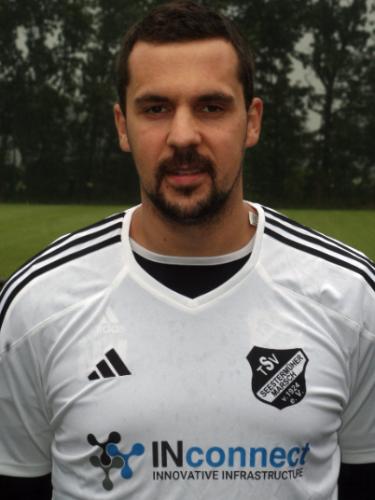 Nando Maximillian Habekost
