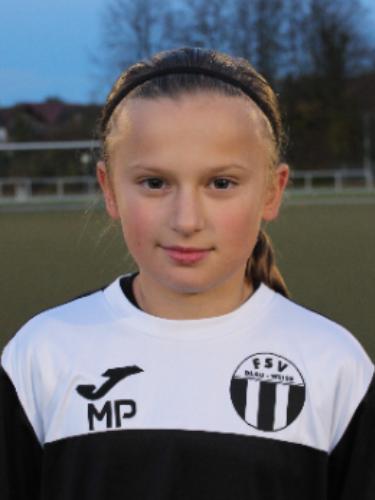 Mia Julia Piersiak