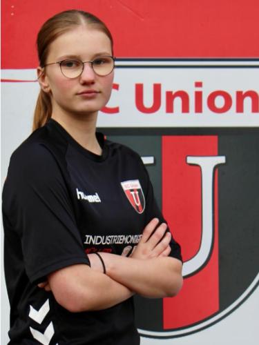 Zoe-Pauline Schrader