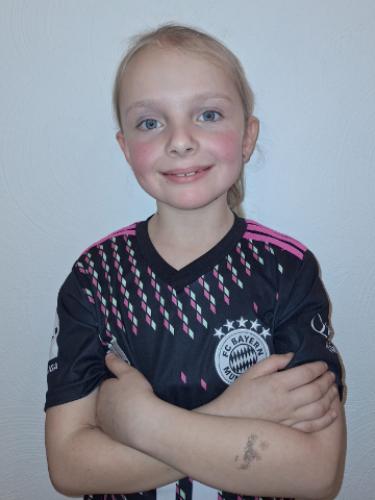 Jule Knautz