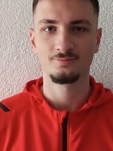 Enis Qollaku