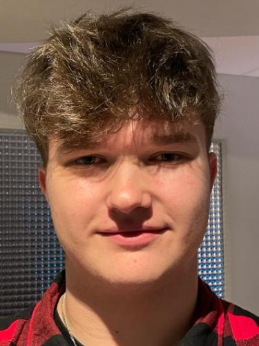 Max Oscar Piezunka