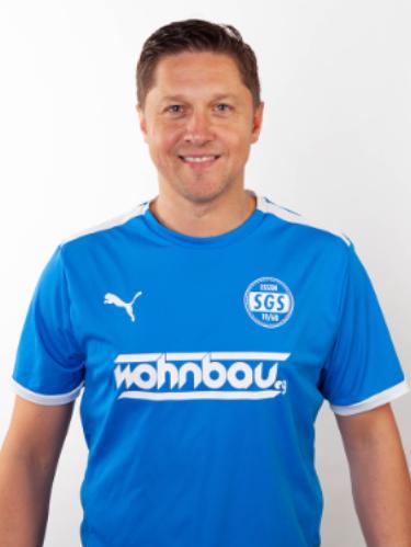 Dennis Itjajhine