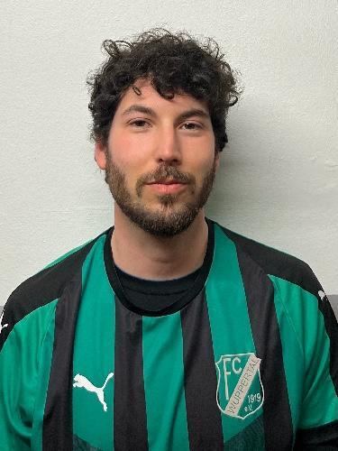 Niklas Becker