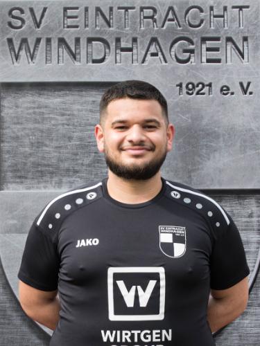 Kazim Akar