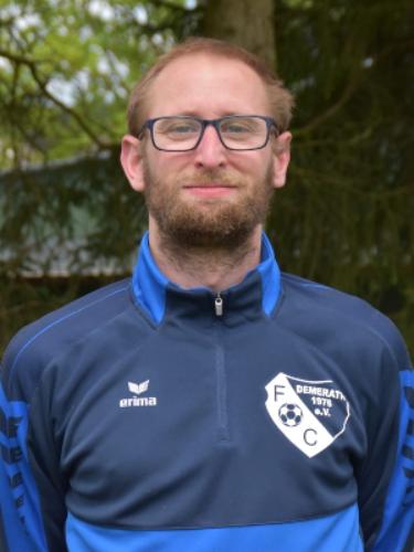 Stefan Weber