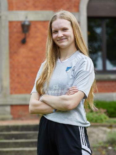 Laura Sophie Von Kiedrowski