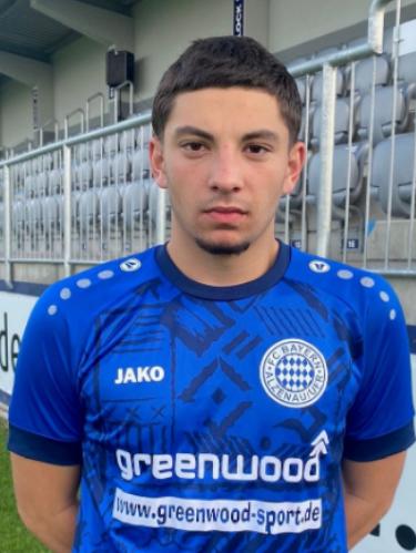 Enes Uyan