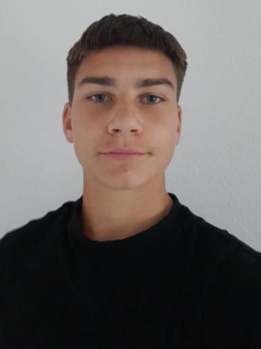 Enzo Schulze